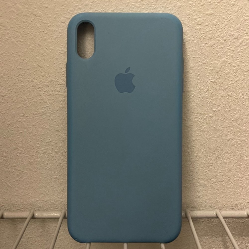 Apple iPhone XS Max Silicone Case (Light Blue)